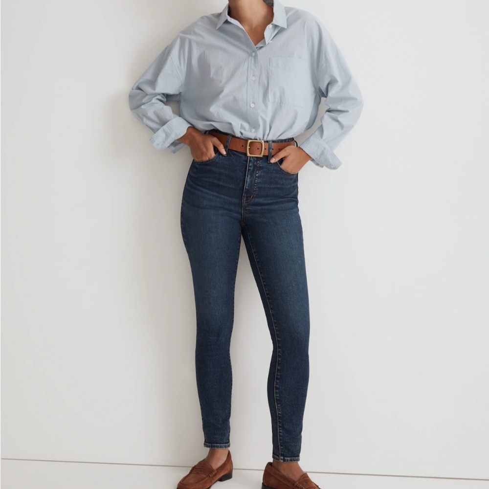 Madewell Curvy Roadtripper Distressed  Skinny Jeans High-Waisted Slim Fit